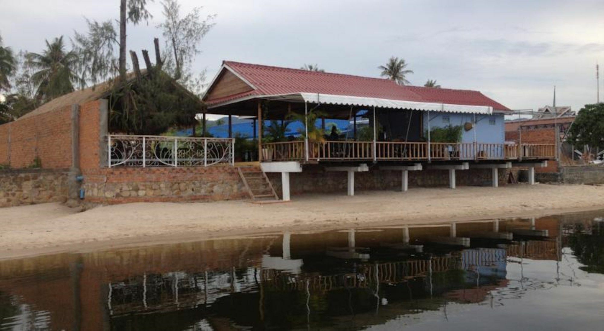 The River Lodge 캄폿 외부 사진