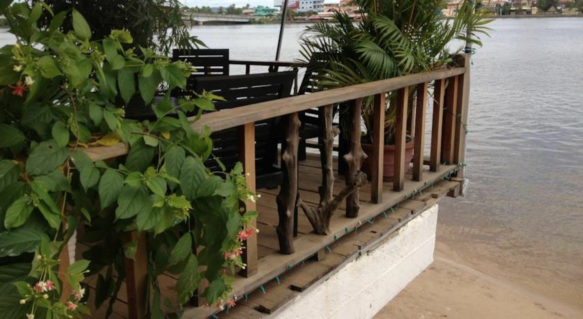 The River Lodge 캄폿 외부 사진